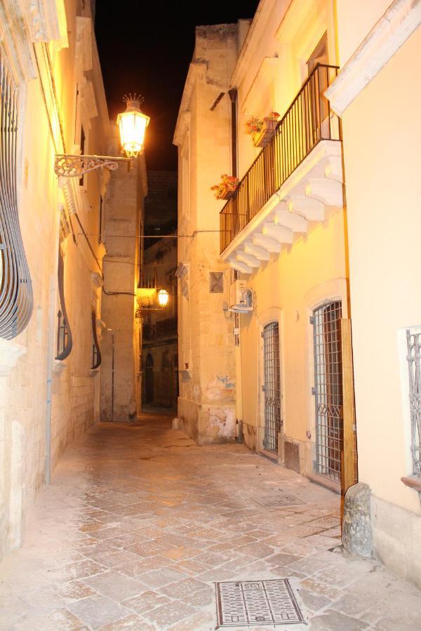 مبيت وإفطار ليتشي Porta Deuropa المظهر الخارجي الصورة